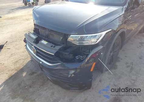 2022 Volkswagen Tiguan 2.0T Se R-Line Black из США, поврежденный, VIN 3VV8B7AX3NM003952